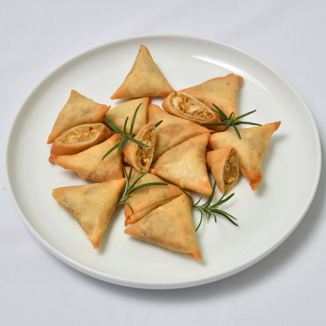 Frozen Mini Chicken Samoosas