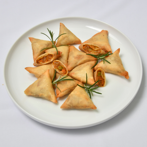 Frozen Vegetable Samoosas Caterers Pack (200 Units)
